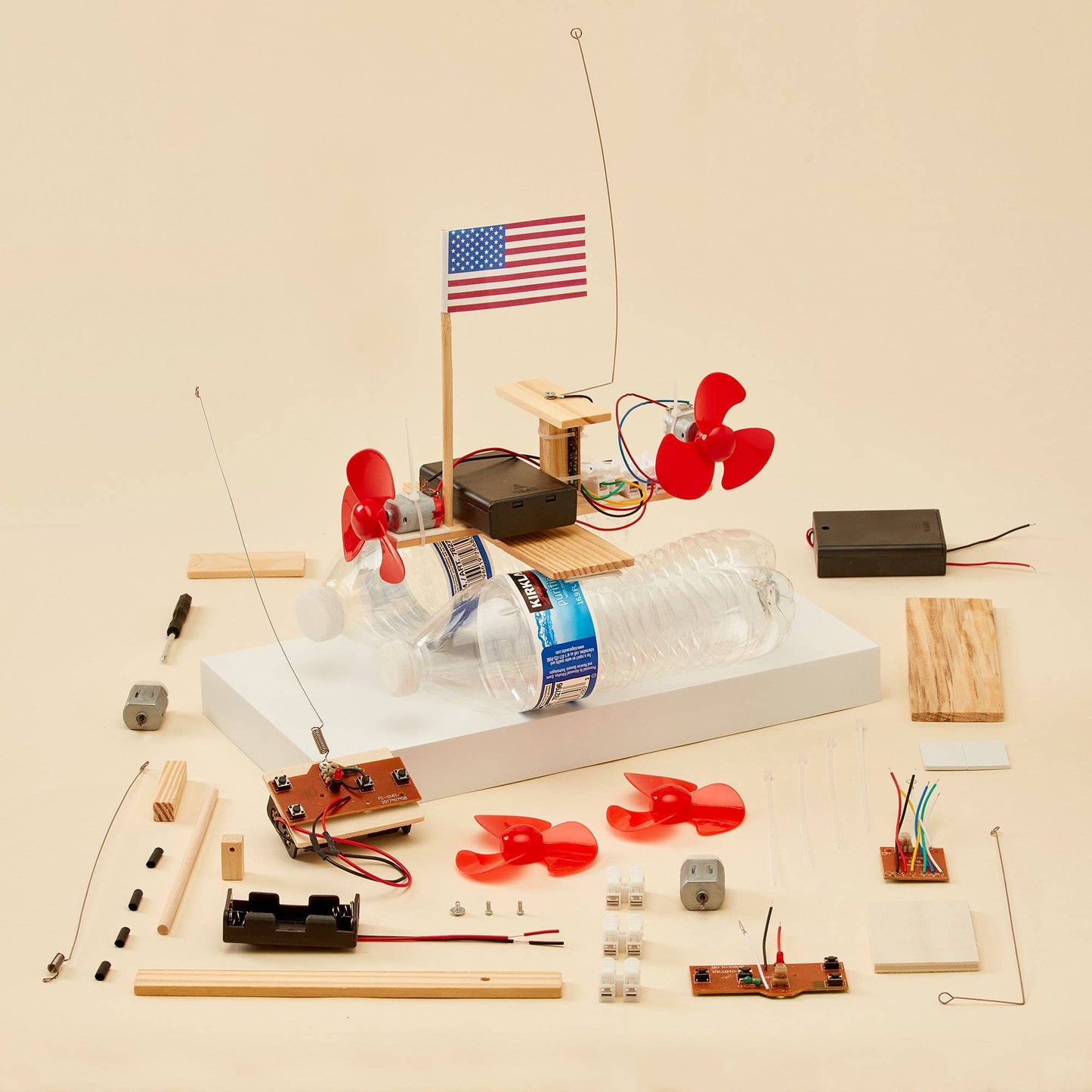 CreateKit - Radio Controlled Boat : Educational STEM Toy