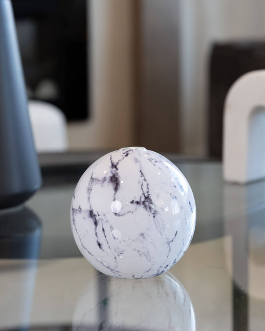 Neva Vase - White Marble