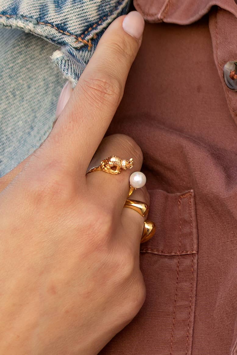 Cat's Cradle Ring - 18K Gold Plated + Pearl