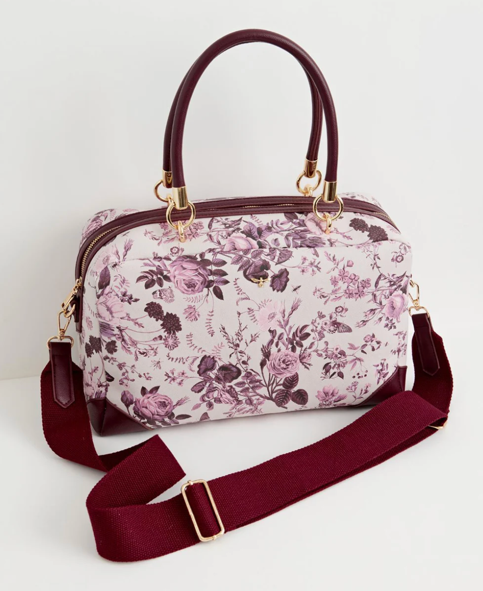 Rambling Rose Tote Bag