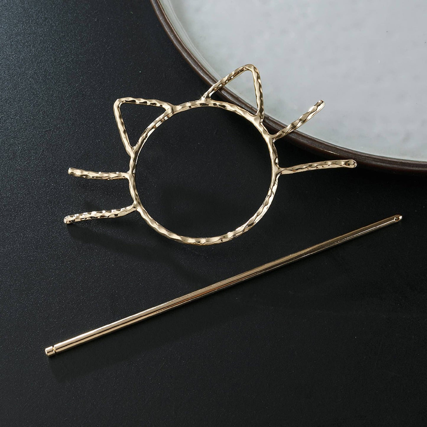 Statement Cat Hair Pin