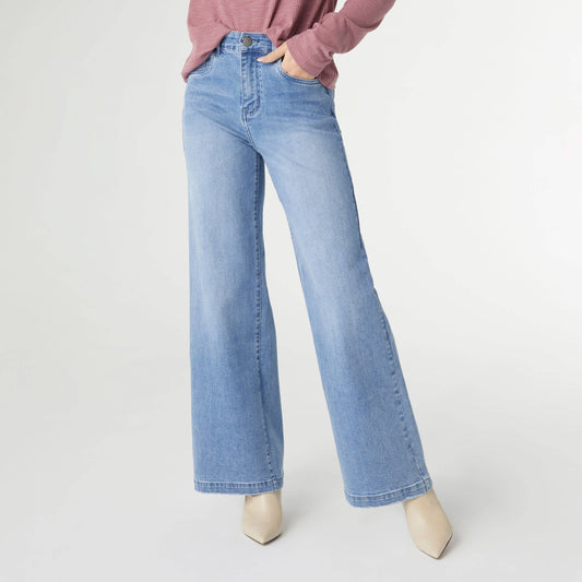 EverStretch Wide Leg - Medium Wash Denim